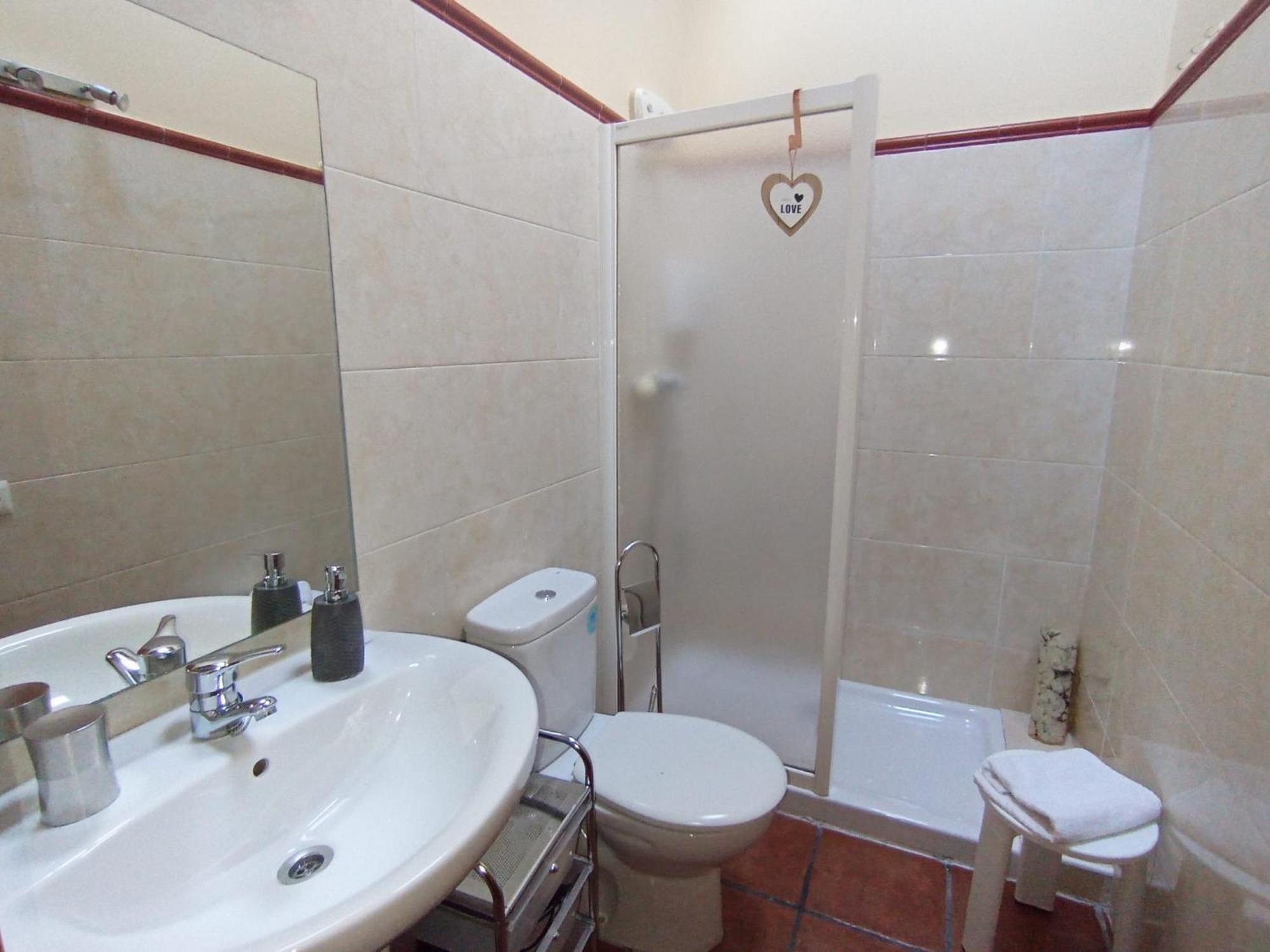 Apartamentos Las Cuadras De Estanos Muriedas المظهر الخارجي الصورة